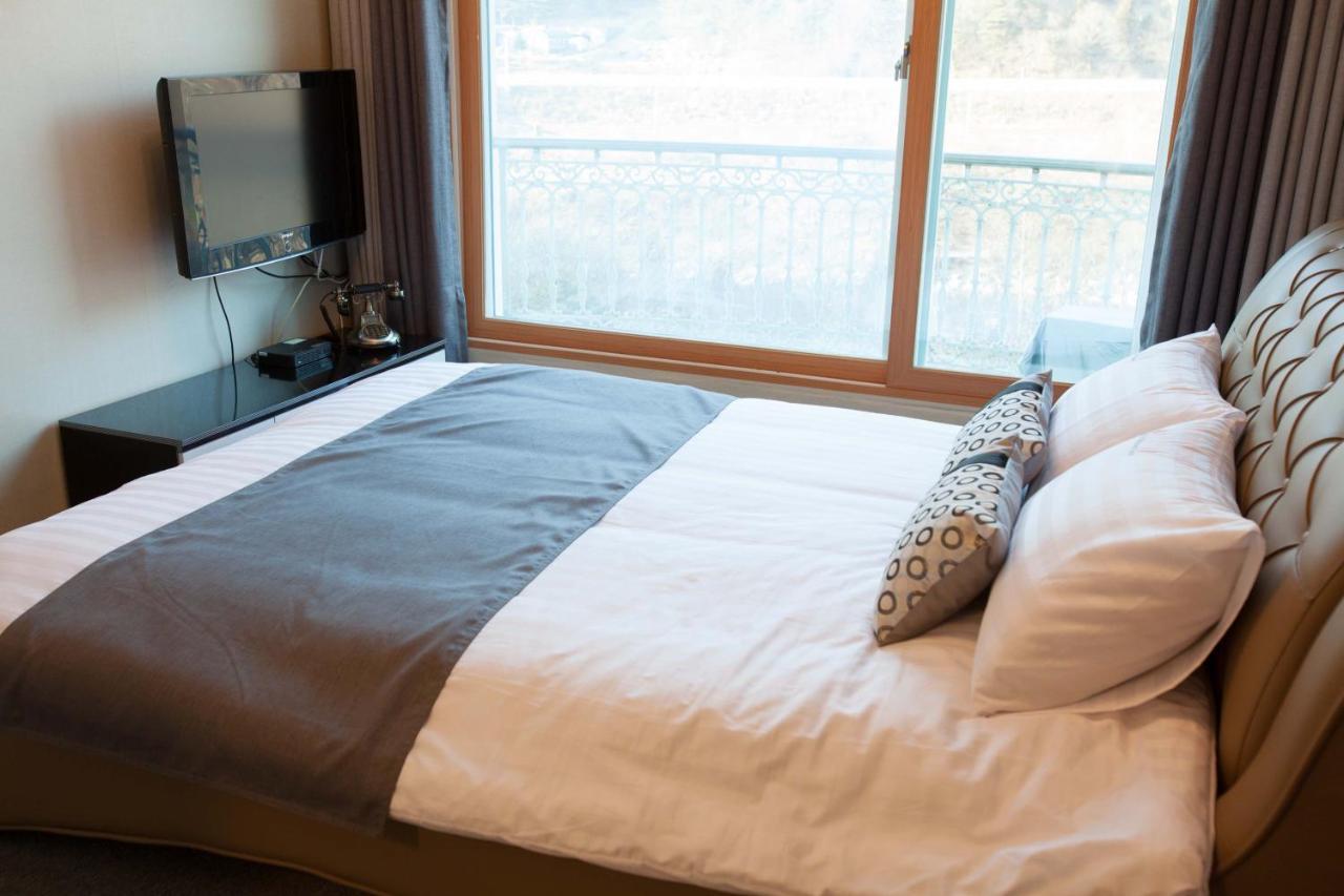 Cheongpyeong Family Hotel Gapyeong Exteriér fotografie